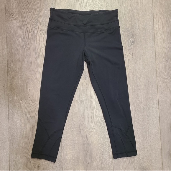 Lululemon 🍋 Inspire Crop II * Luxtreme - Picture 2 of 6